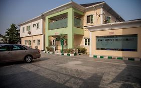 Emmy Hotels & Suites